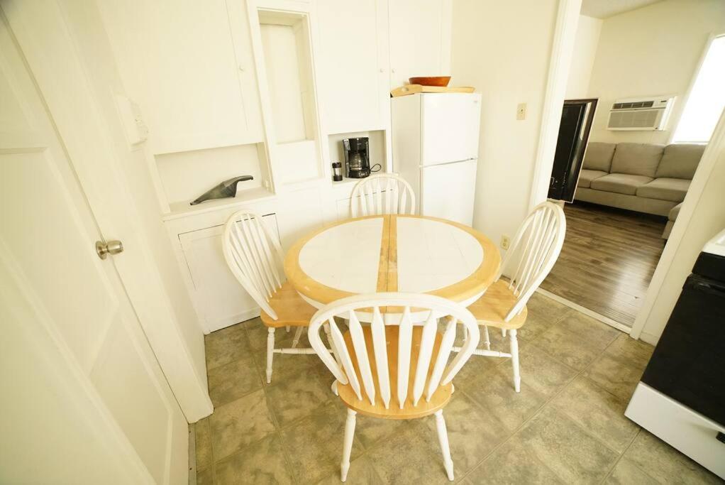 Cozy & Spacious In West Hollywood Appartamento *